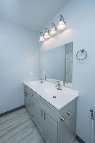 2001 Hugo Avenue A & B, North Charleston, SC 29405