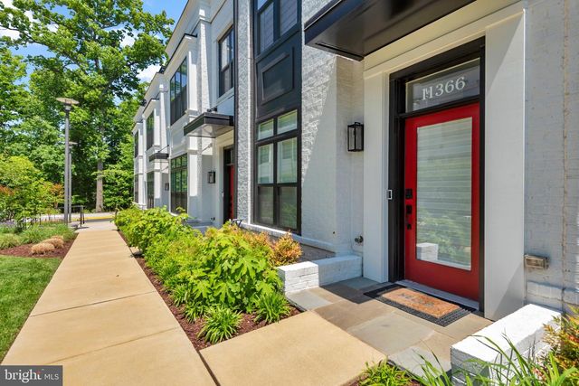 11366 EMERALD PARK RD, Potomac, MD 20854