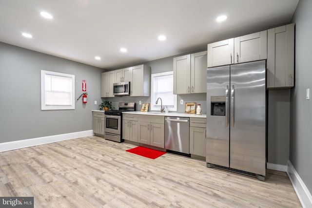 2172 ATCO AVE, Atco, NJ 08004