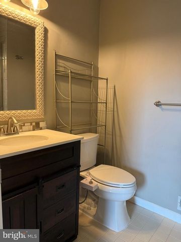 112 MULBERRY CT, Collegeville, PA 19426