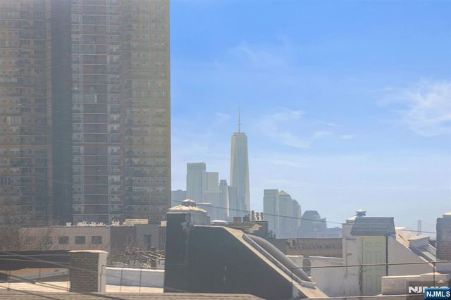 6601 Broadway D7, West New York, NJ 07093