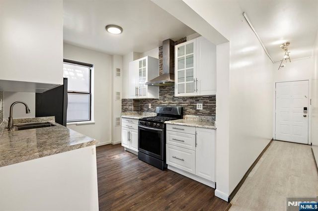 6601 Broadway D7, West New York, NJ 07093