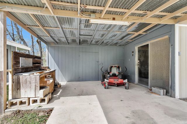 95 Main Street, Huntsville, TX 77340