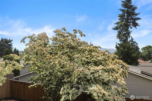 13236 NE 129th Place, Kirkland, WA 98034