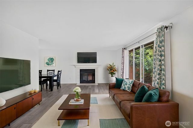 13236 NE 129th Place, Kirkland, WA 98034