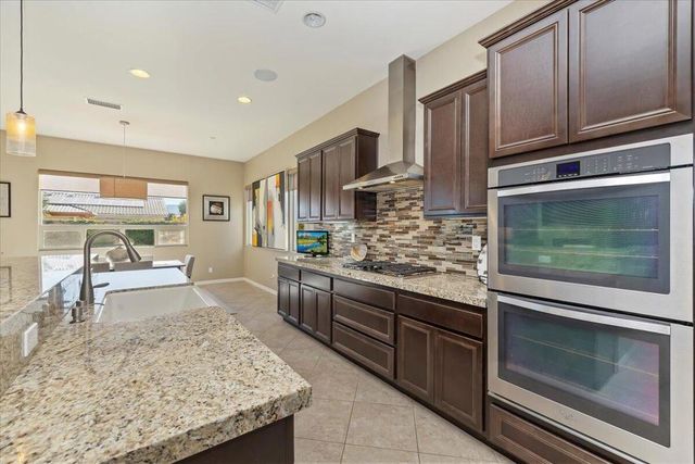 74173 Anastacia Lane, Palm Desert, CA 92211