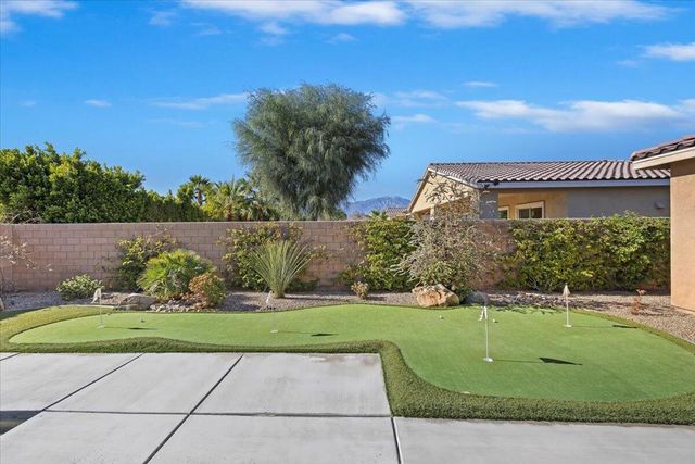 74173 Anastacia Lane, Palm Desert, CA 92211