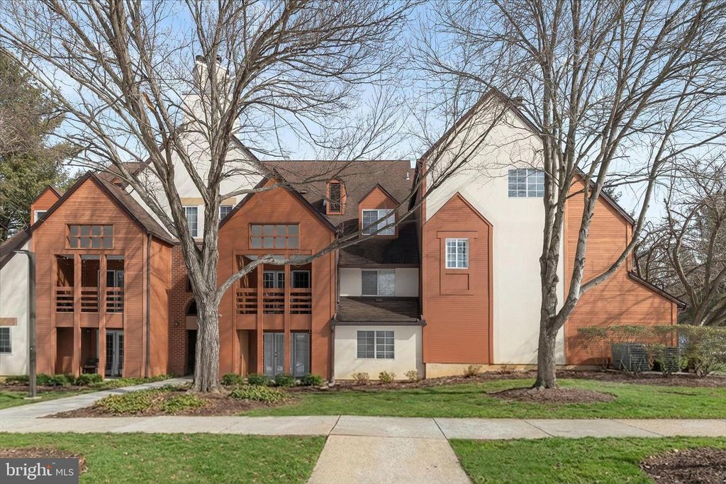 Image 1 of property listing at 4904 COLUMBIA ROAD #3-129, Columbia, MD 21044