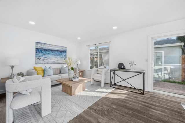 1136 Ribisi Circle, San Jose, CA 95131