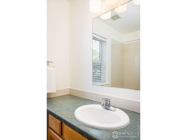1420 Lee Hill Dr 6, Boulder, CO 80304