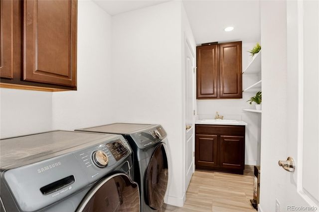 23099 E Narrowleaf Drive, Aurora, CO 80016