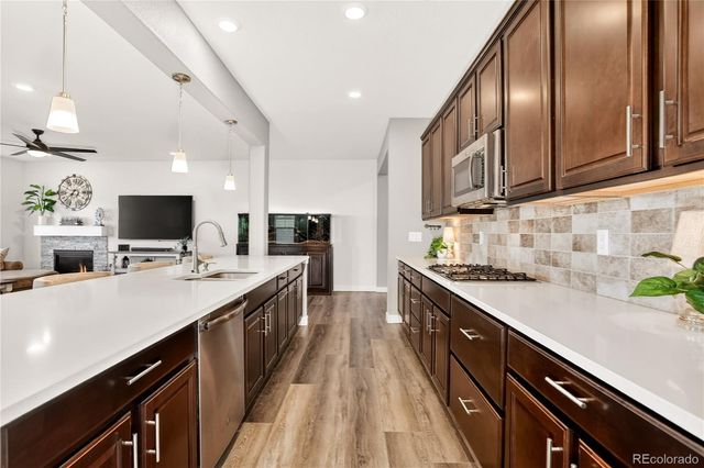 23099 E Narrowleaf Drive, Aurora, CO 80016