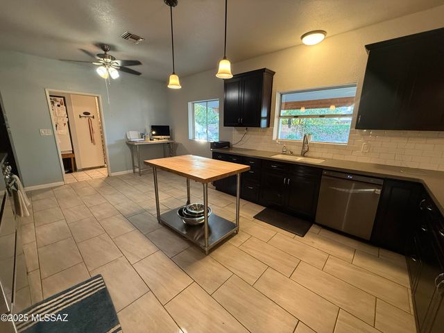 1536 W Cherokee Lane, Safford, AZ 85546