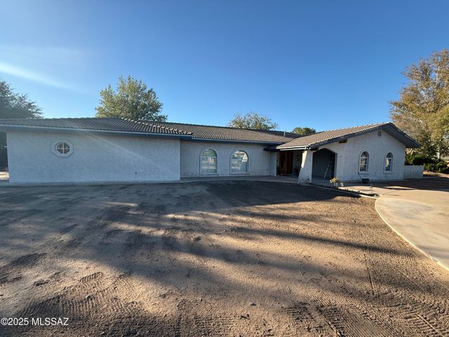 1536 W Cherokee Lane, Safford, AZ 85546
