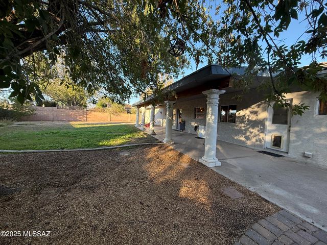 1536 W Cherokee Lane, Safford, AZ 85546