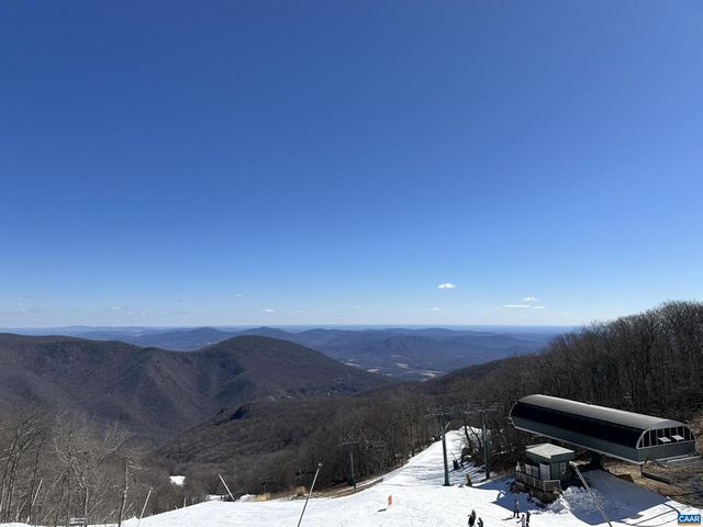 1418 HIGHLANDS CONDOS, Wintergreen, VA 22967