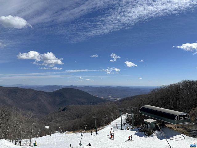 1418 HIGHLANDS CONDOS, Wintergreen, VA 22967