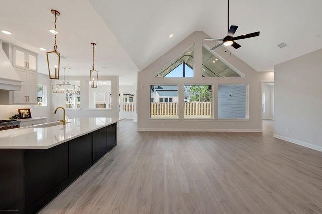 41818 Hubbard Street, Todd Mission, TX 77316