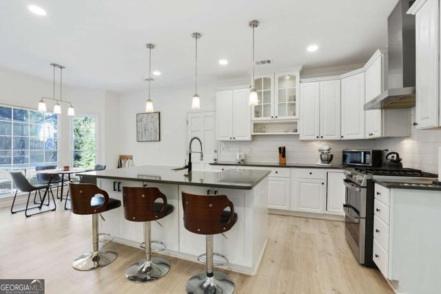 400 Gatehouse Court, Alpharetta, GA 30009