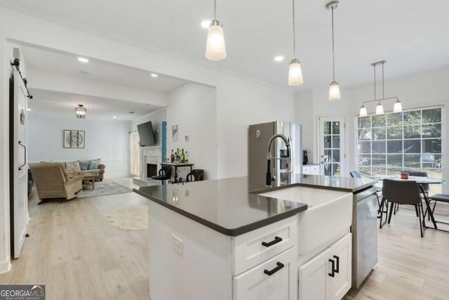 400 Gatehouse Court, Alpharetta, GA 30009