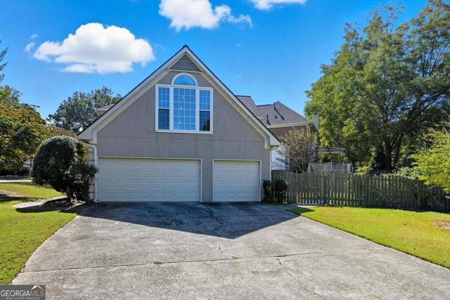 400 Gatehouse Court, Alpharetta, GA 30009