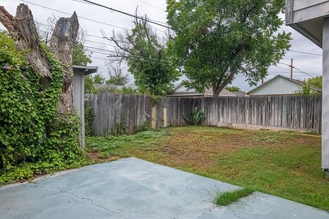 2204 Waco Street, San Angelo, TX 76901