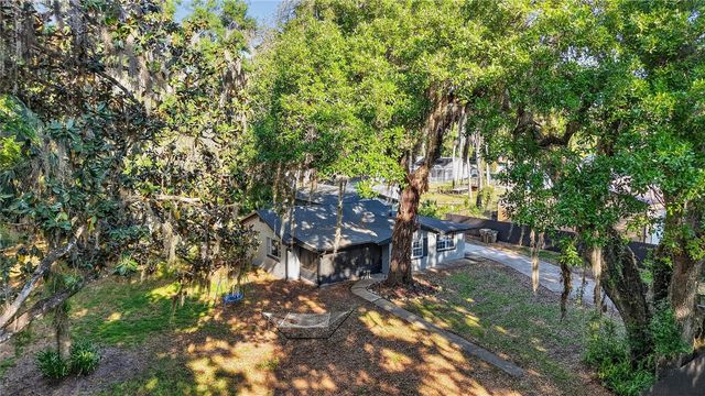29239 S CORLEY ISLAND ROAD, Leesburg, FL 34748