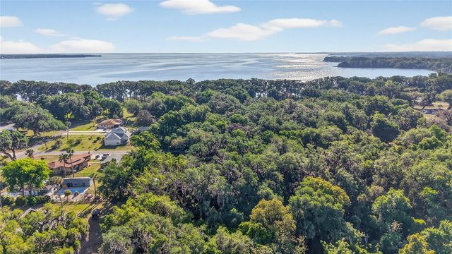 29239 S CORLEY ISLAND ROAD, Leesburg, FL 34748