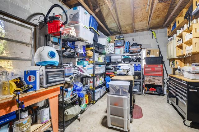 29239 S CORLEY ISLAND ROAD, Leesburg, FL 34748