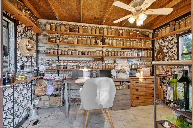 29239 S CORLEY ISLAND ROAD, Leesburg, FL 34748