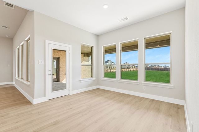 4560 Night Hawk Trail, Waxahachie, TX 75165