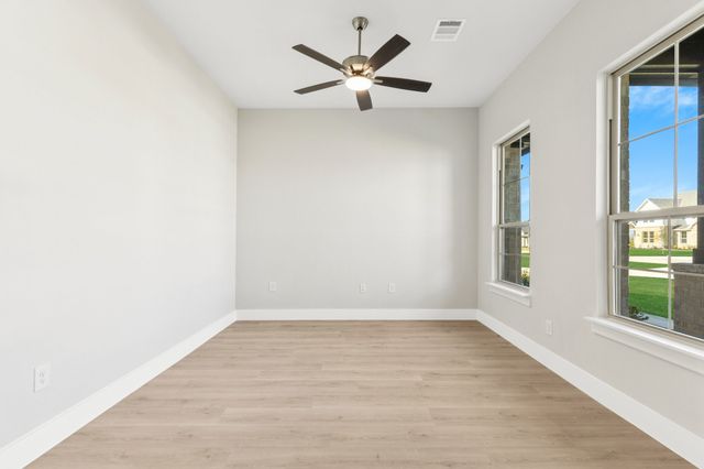 4560 Night Hawk Trail, Waxahachie, TX 75165