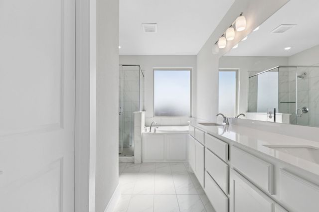 4560 Night Hawk Trail, Waxahachie, TX 75165