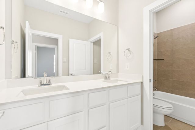 4560 Night Hawk Trail, Waxahachie, TX 75165