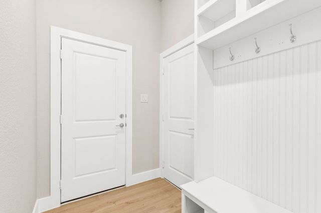 4560 Night Hawk Trail, Waxahachie, TX 75165