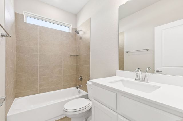 4560 Night Hawk Trail, Waxahachie, TX 75165