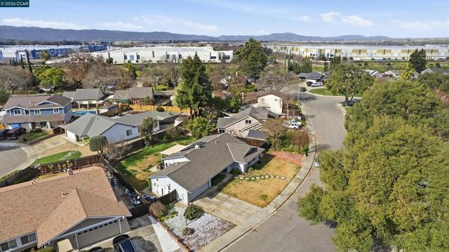 168 168 Glacier Dr, Livermore, CA 94551