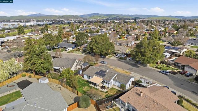 168 168 Glacier Dr, Livermore, CA 94551