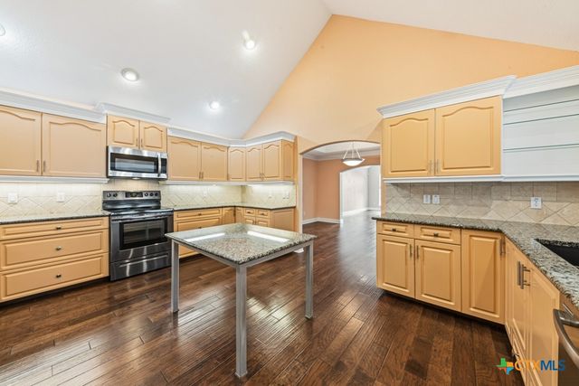 2258 Kensington Way, New Braunfels, TX 78130