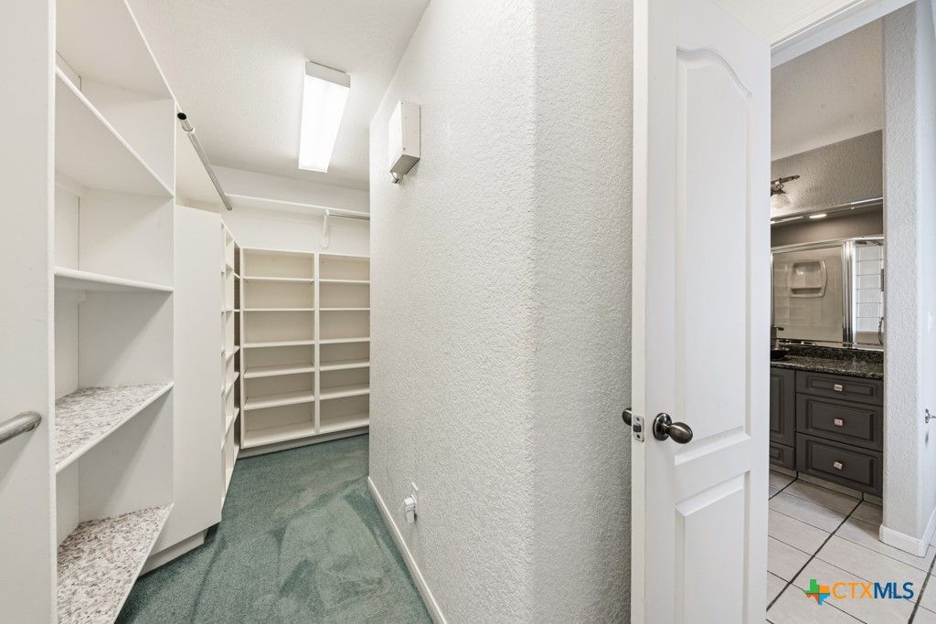 Image 25 of property listing at 2258 Kensington Way, New Braunfels, TX 78130