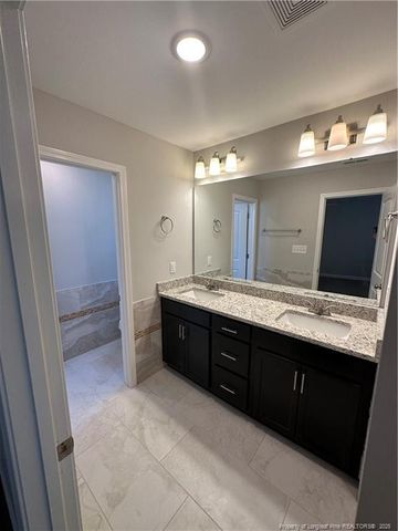 348 Bahama Loop, Fayetteville, NC 28314