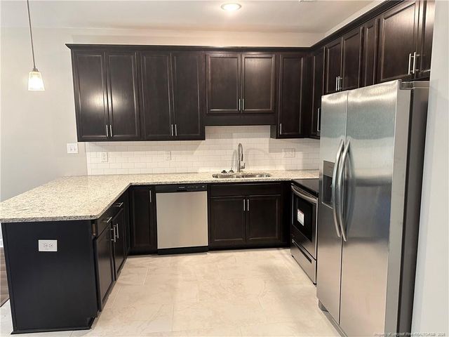 348 Bahama Loop, Fayetteville, NC 28314