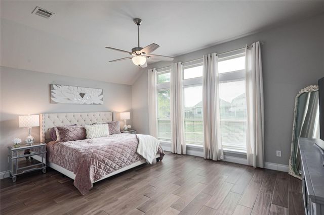 109 Cascia CIR, Liberty Hill, TX 78642