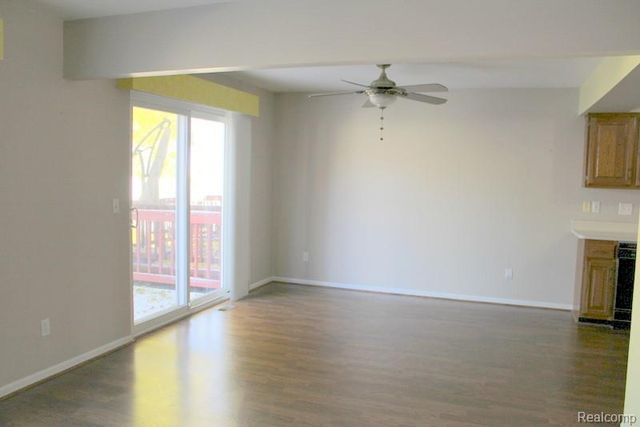 14820 Paris Court 15, Allen Park, MI 48101