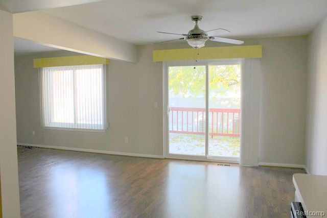 14820 Paris Court 15, Allen Park, MI 48101