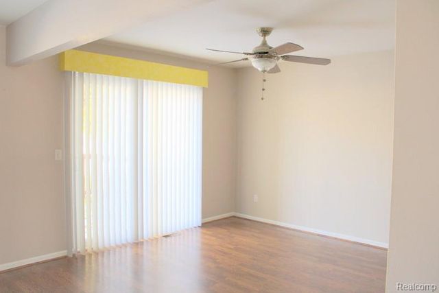 14820 Paris Court 15, Allen Park, MI 48101