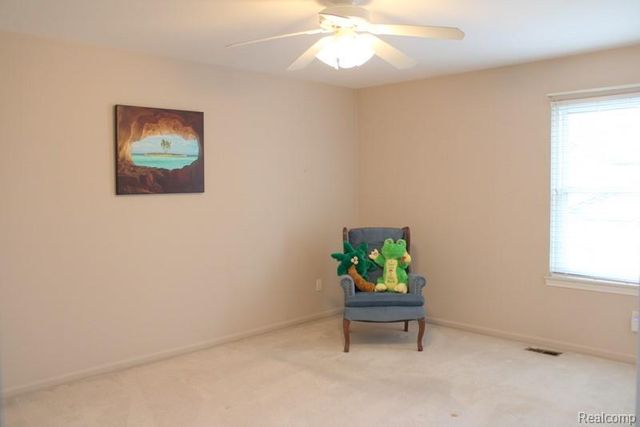 14820 Paris Court 15, Allen Park, MI 48101