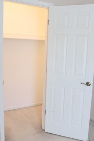 14820 Paris Court 15, Allen Park, MI 48101