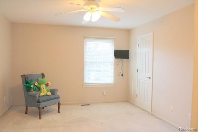 14820 Paris Court 15, Allen Park, MI 48101