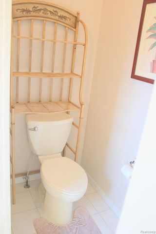 14820 Paris Court 15, Allen Park, MI 48101